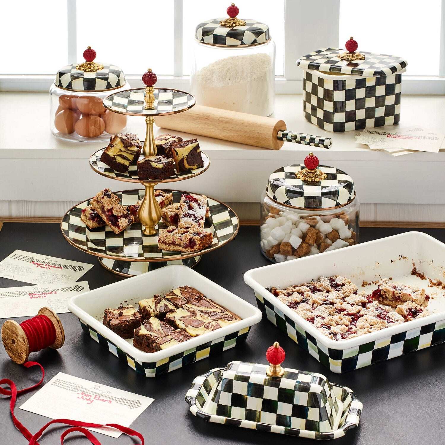 Courtly Check 9" x 13" Baking Pan