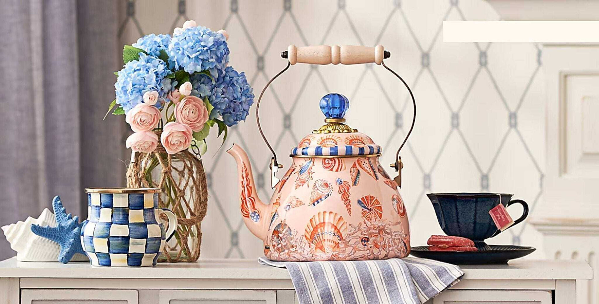 Coastal Shells 2 Quart Tea Kettle - 2024 Limited Edition